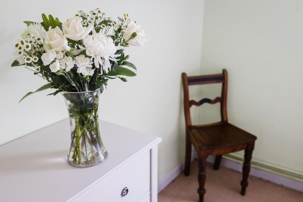 May Tree Cottage Manorbier 5 Mins From The Beach Sleeps 4 Zewnętrze zdjęcie