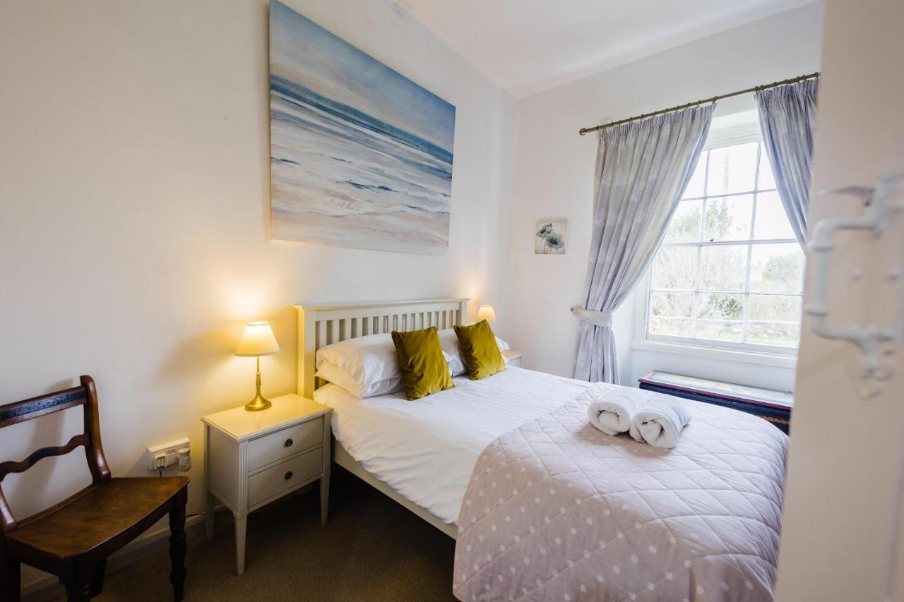 May Tree Cottage Manorbier 5 Mins From The Beach Sleeps 4 Zewnętrze zdjęcie