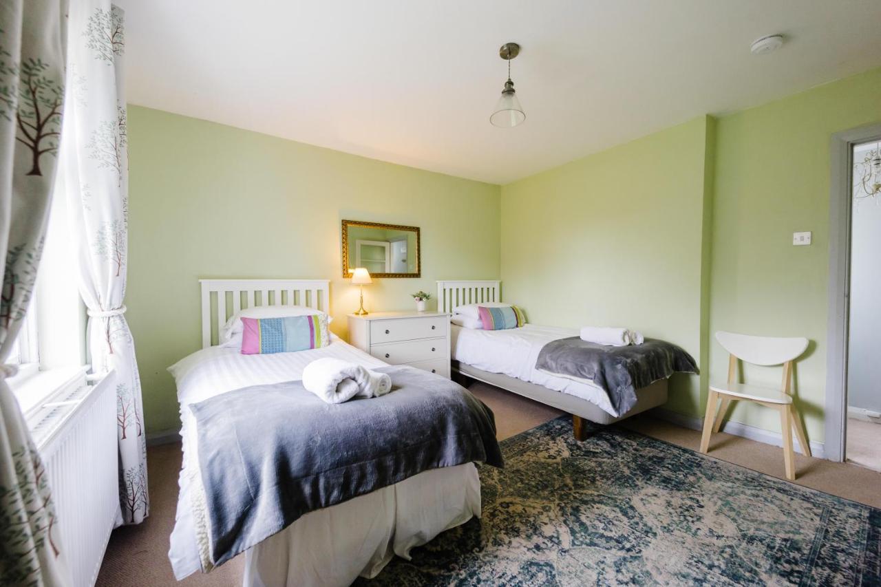 May Tree Cottage Manorbier 5 Mins From The Beach Sleeps 4 Zewnętrze zdjęcie
